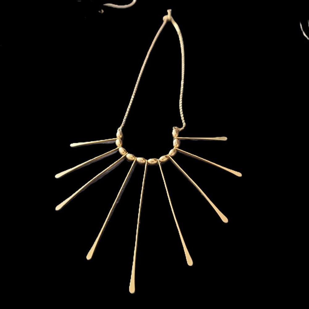 Sarah Coventry Vintage 1979 Cleopatra necklace gold tone 17inch